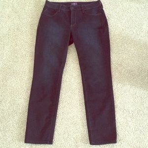 NEW! NYDJ Booty lifting jeggings